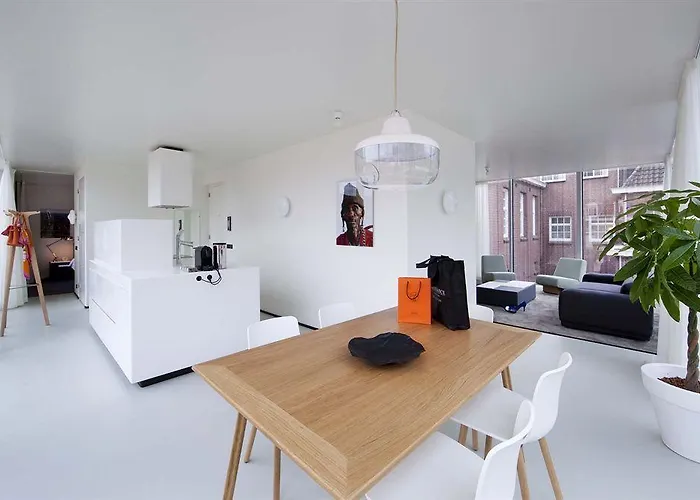 شقة فندقية Urban Residences 4*