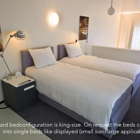 Urban Residences Aparthotel 4*