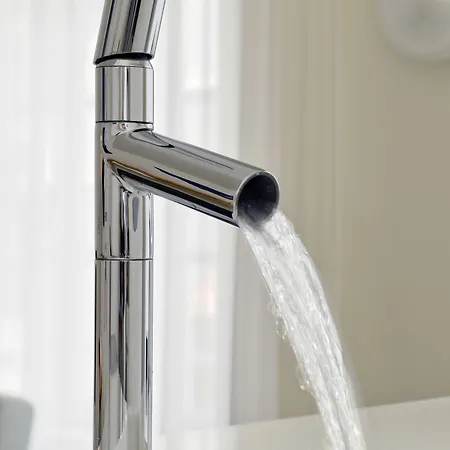 Urban Residences מלון דירות 4*