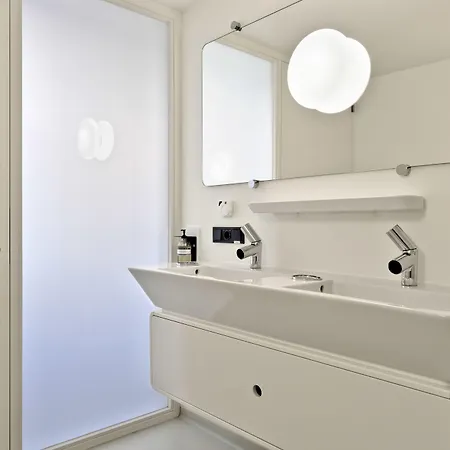 Urban Residences Aparthotel