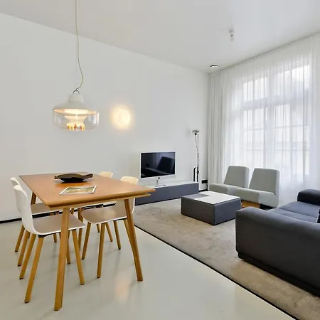 Aparthotel Urban Residences 4*