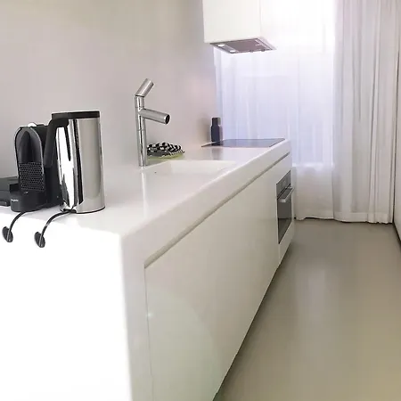 Urban Residences Ξενοδοχείο με διαμερίσματα 4*