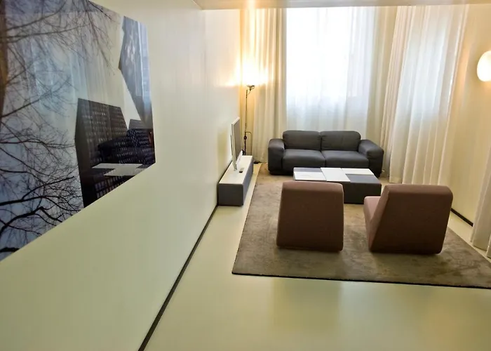 Urban Residences Aparthotel