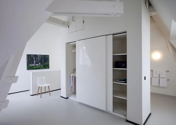 Urban Residences Aparthotel