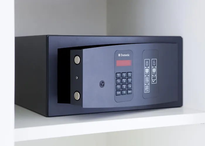 Aparthotel Urban Residences 4*