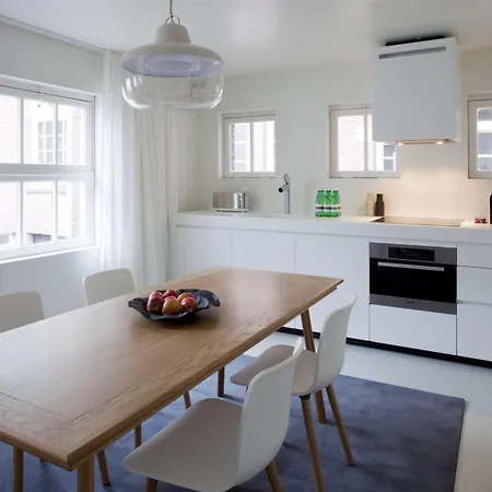 Urban Residences Lejlighedshotel 4*